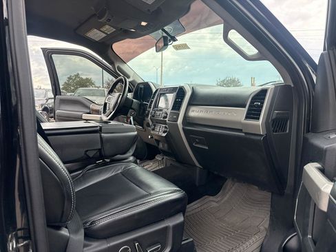 Used 2019 Ford F250 Lariat AWD/4WD image 16