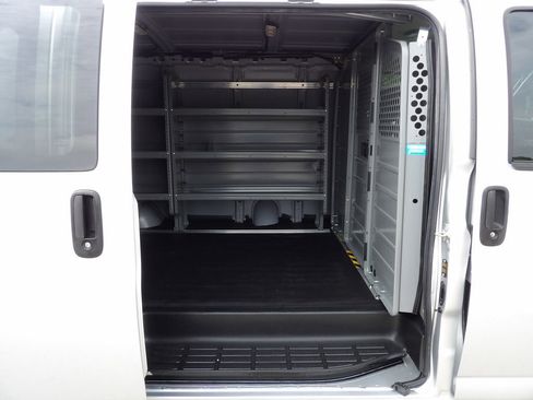 Used 2023 GMC Savana 2500 w/ Driver Convenience Package RWD image 27