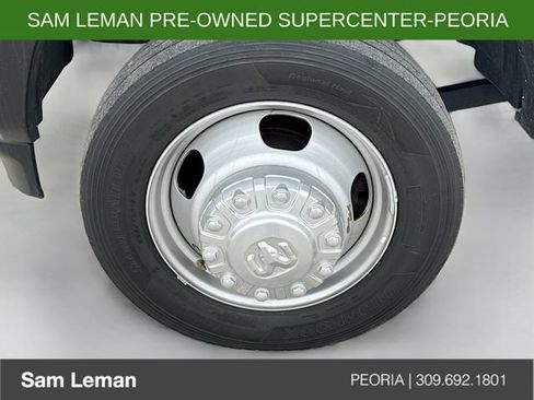 Used 2021 RAM 5500 Tradesman RWD image 25