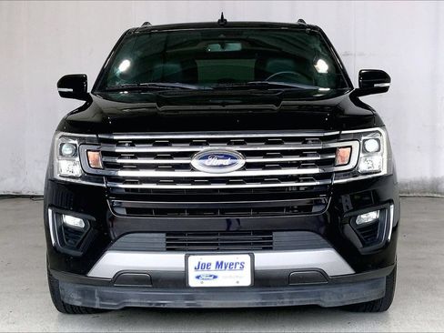 Used 2019 Ford Expedition Max XLT w/ Equipment Group 202A RWD image 2