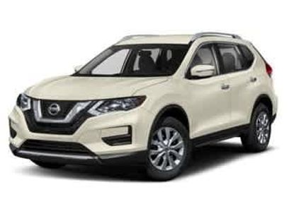 Used 2018 Nissan Rogue SV