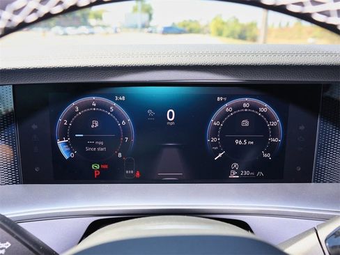 New 2025 Volkswagen Tiguan SE image 21