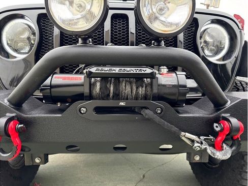 Used 2021 Jeep Wrangler Unlimited Sport image 14