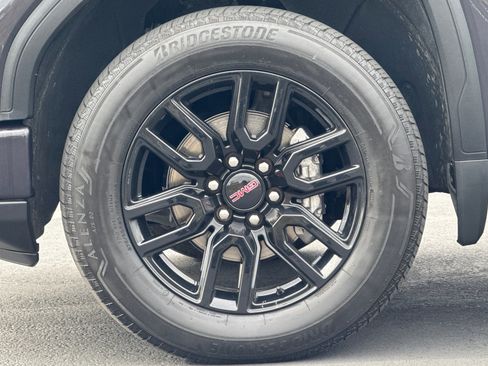 Used 2024 GMC Sierra 1500 Elevation image 34