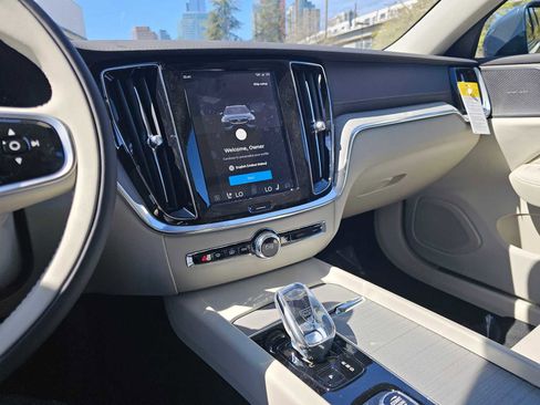 New 2026 Volvo V60 B5 Cross Country Ultra w/ Climate Package image 25