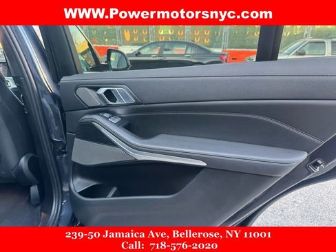 Used 2021 BMW X7 xDrive40i w/ Premium Package AWD/4WD image 27