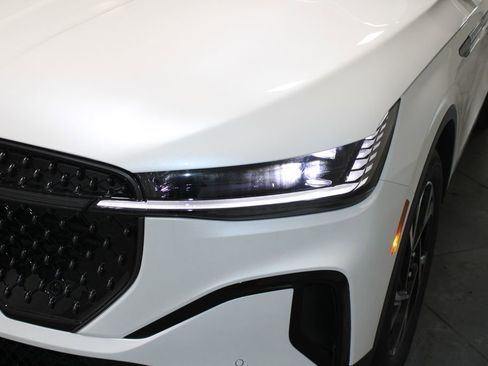 New 2026 Lincoln Nautilus Premier w/ Equipment Group 102A image 57