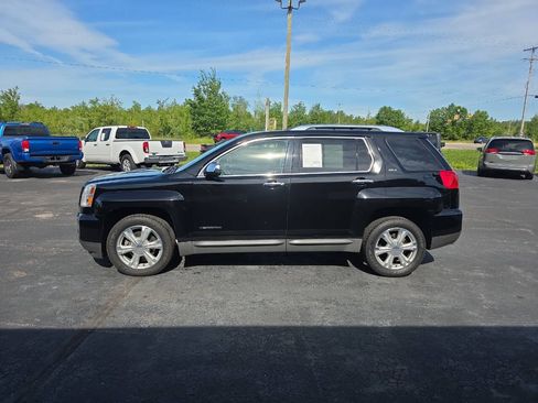 Used 2016 GMC Terrain SLT w/ Open Road Package FWD image 9
