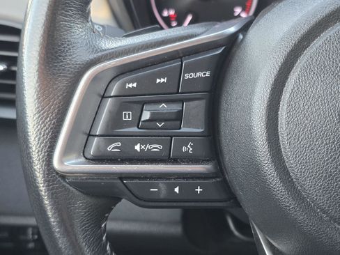 Used 2023 Subaru Outback Premium image 12