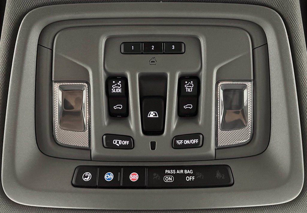 Used 2023 GMC Sierra 1500 Denali w/ Denali Reserve Package AWD/4WD image 42