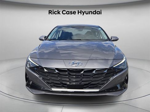 Certified 2023 Hyundai Elantra Limited image 5