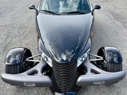 Used 1999 Plymouth Prowler RWD image 13