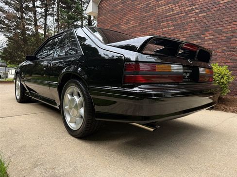 Used 1993 Ford Mustang Cobra RWD image 21