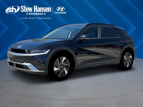 New 2026 Hyundai Ioniq 5 SEL image 2