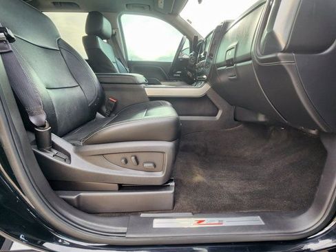 Used 2015 Chevrolet Silverado 1500 LTZ Z71 w/ LTZ Plus Package image 18