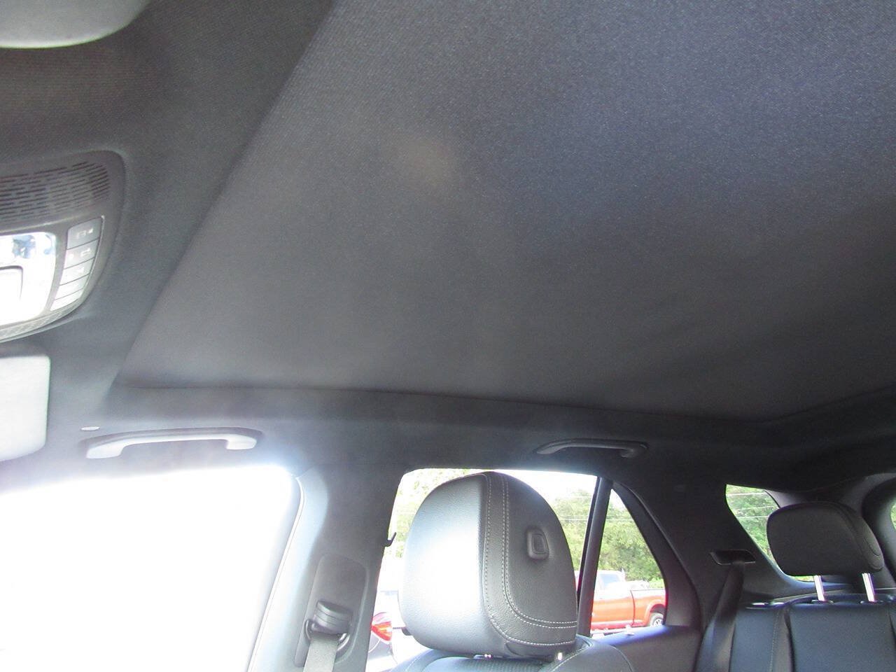 Used 2020 Mercedes-Benz GLE 350 4MATIC image 39