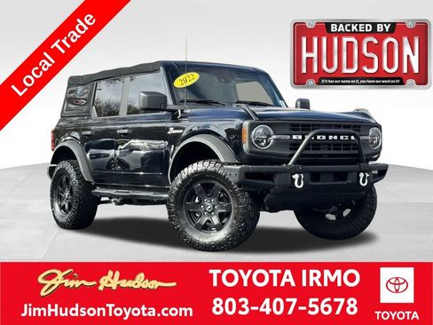Used 2022 Ford Bronco Black Diamond image 1