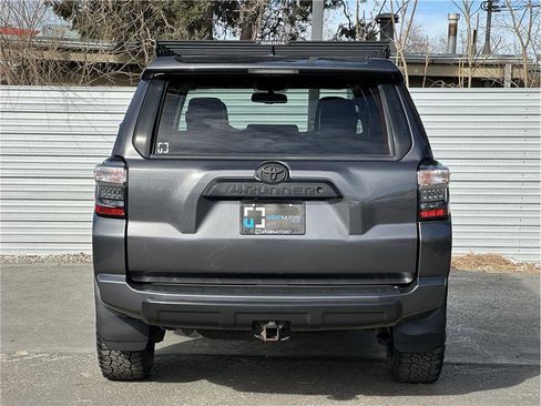 Used 2016 Toyota 4Runner TRD Pro image 11