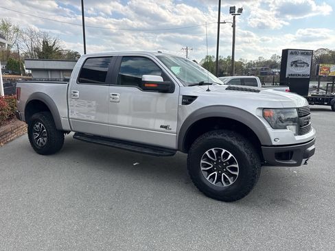 Used 2013 Ford F150 Raptor w/ Luxury Equipment Group image 8