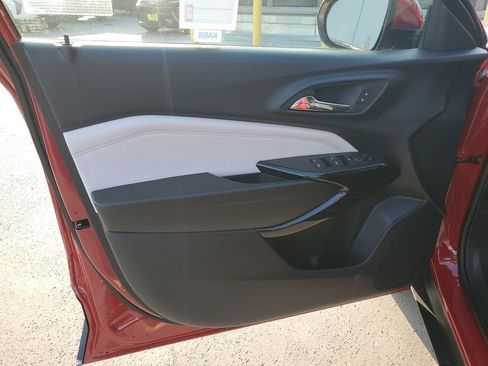 New 2026 Chevrolet Trax LT image 19