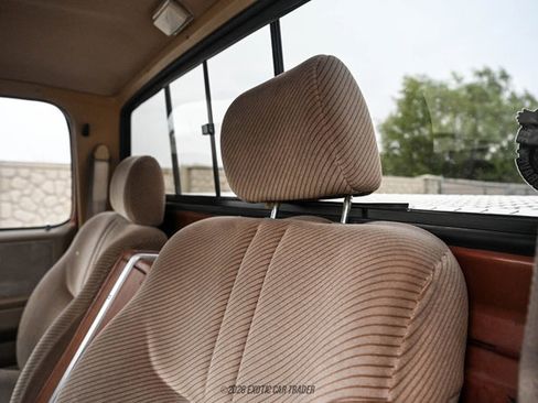 Used 1987 Chevrolet C/K Truck 2500 RWD image 56