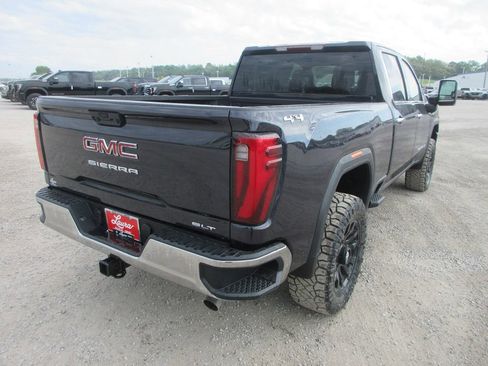 New 2026 GMC Sierra 2500 SLT w/ SLT Convenience Package AWD/4WD image 4