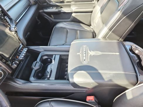 Certified 2022 RAM 1500 Limited image 11