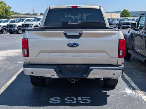 Used 2018 Ford F150 XLT w/ Equipment Group 302A Luxury AWD/4WD image 6