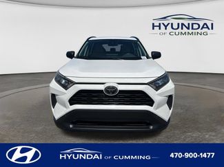 Used 2019 Toyota RAV4 LE FWD video 2
