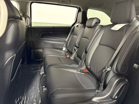New 2025 Honda Odyssey EX-L image 13