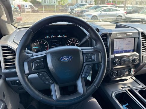 Used 2020 Ford F150 XLT w/ Equipment Group 302A Luxury image 9