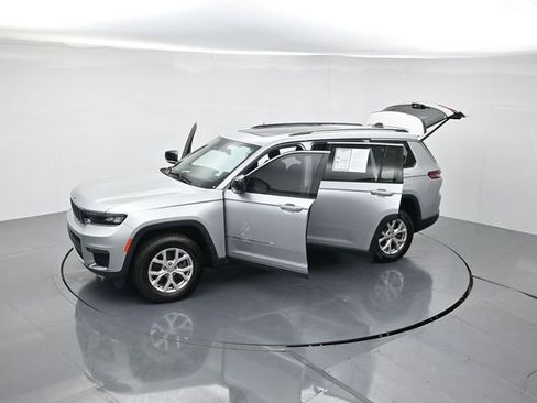 Used 2021 Jeep Grand Cherokee L Limited image 44