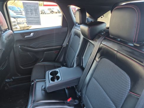 Certified 2025 Ford Escape ST-Line w/ Tech Pack #1 image 16