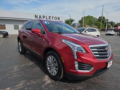 Used 2019 Cadillac XT5 Luxury FWD image 3