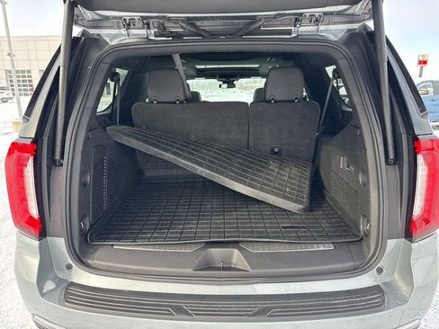 Used 2024 GMC Yukon XL AT4 w/ AT4 Premium Plus Package image 13