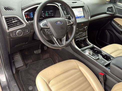 Used 2020 Ford Edge SEL w/ Convenience Package image 18