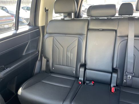 Used 2025 Hyundai Santa Fe SEL image 41