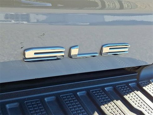 Certified 2025 GMC Sierra 2500 SLE w/ SLE Convenience Package image 30