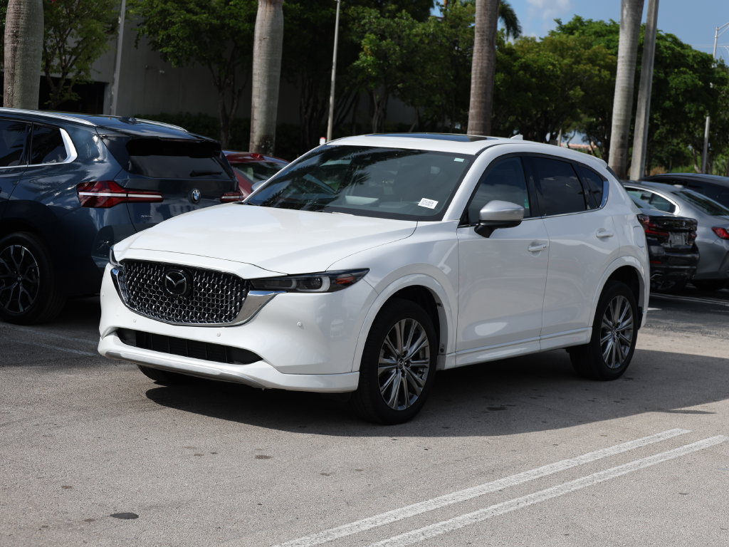 Certified 2024 MAZDA CX-5 Signature AWD/4WD image 1