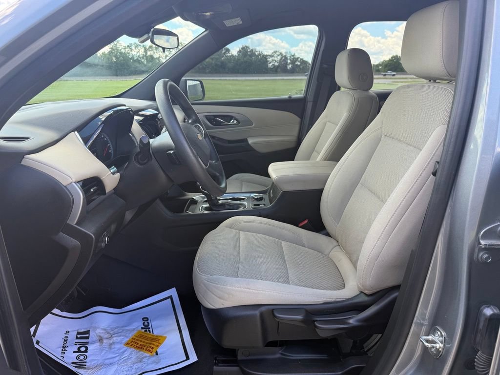 Used 2023 Chevrolet Traverse LS w/ Safety Package FWD image 26
