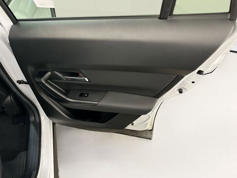 Used 2025 MAZDA CX-50 2.5 Hybrid w/ Premium Plus Pkg image 31