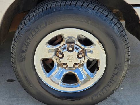 Used 2004 Dodge Ram 1500 Truck ST w/ ST Value Group RWD image 23