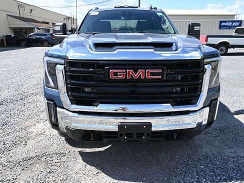 New 2026 GMC Sierra 3500 Pro AWD/4WD image 36
