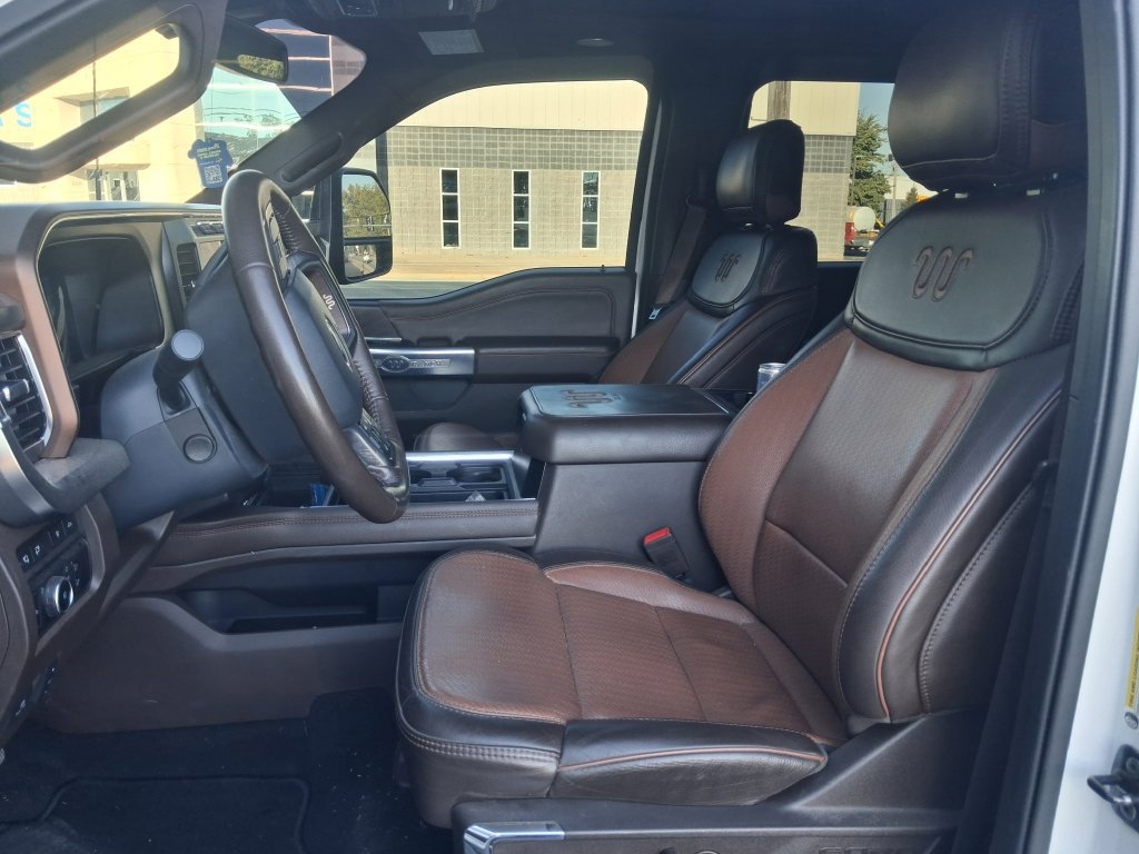 Used 2024 Ford F350 King Ranch w/ FX4 Off-Road Package AWD/4WD image 3