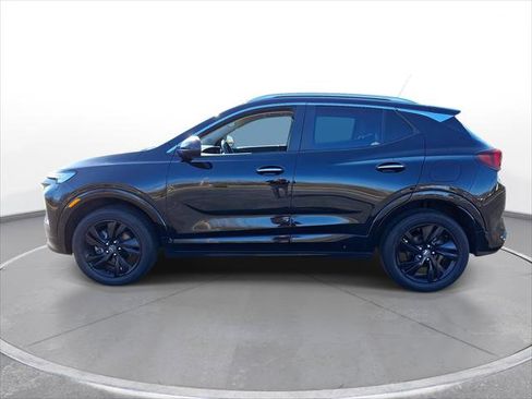 Used 2024 Buick Encore GX Sport Touring image 5