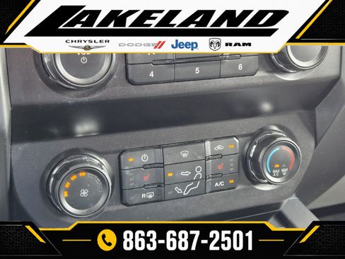 Used 2019 Ford F250 XLT w/ XLT Premium Package AWD/4WD image 16