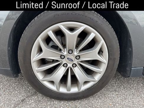 Used 2016 Ford Taurus Limited image 4