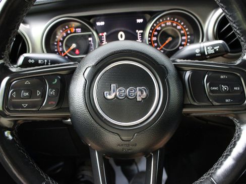 Used 2021 Jeep Gladiator Sport AWD/4WD image 26