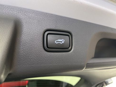 Used 2025 Hyundai Palisade SEL image 12