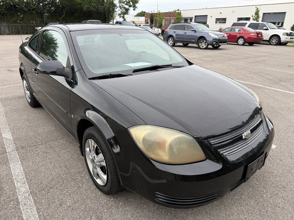 Used 2009 Chevrolet Cobalt LT FWD image 1